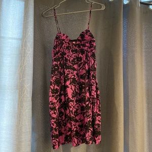 Kenzie dress size 4